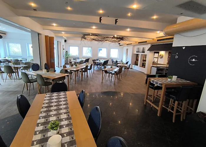 Отель Smart B&b1 Bb1 120